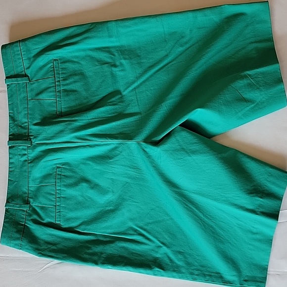 Talbots Green Bermuda Shorts Classic Style - Picture 3 of 7